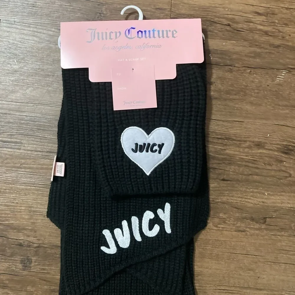NWT JUICY COUTURE SCARF AND HAT  SET
